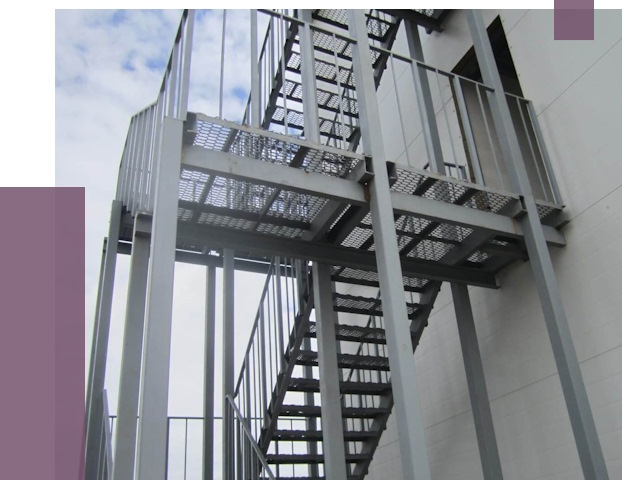 Монтаж пожарных лестниц в Алейске от 7836 руб.