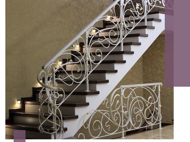 Кованые лестницы под ключ в Алейске — изготовление и монтаж