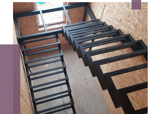 Демонтаж лестниц на металлокаркасе в Алейске от 7424 руб. за м²