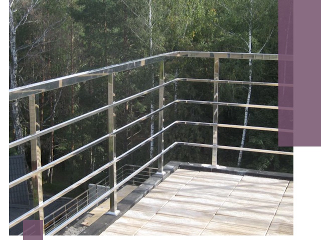 Парапеты из нержавеющей стали в Алейске — изготовление и монтаж