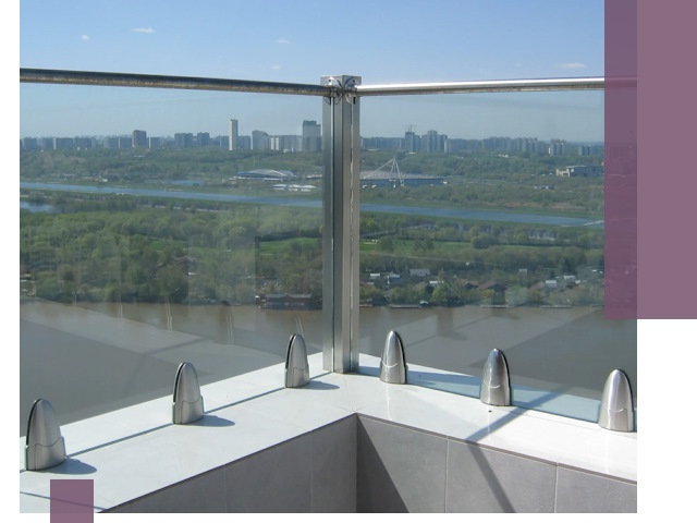 Стеклянные парапеты премиум класса в Алейске для домов и бизнесов