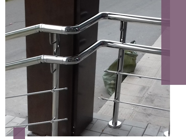 Монтаж поручней из нержавеющей стали в Алейске качественно и быстро